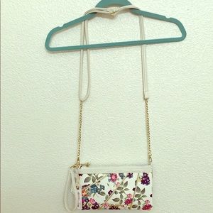 Jessica Simpson White/Cream Floral Crossbody